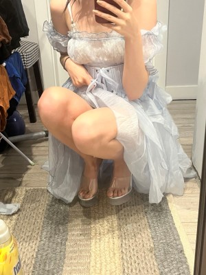 eepypuppygirl Photo #3