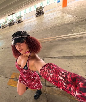 eliesunderworld Photo #15