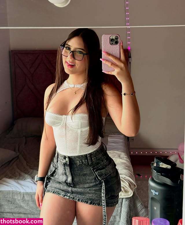 Mariana Hincapie Photo #47