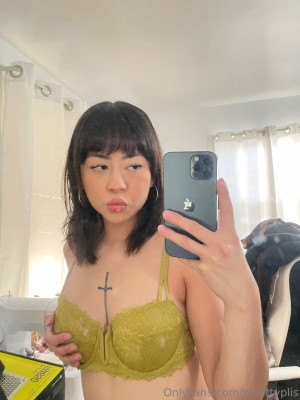 Pwettyplis Photo #24