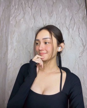 Adriana Suci Photo #3