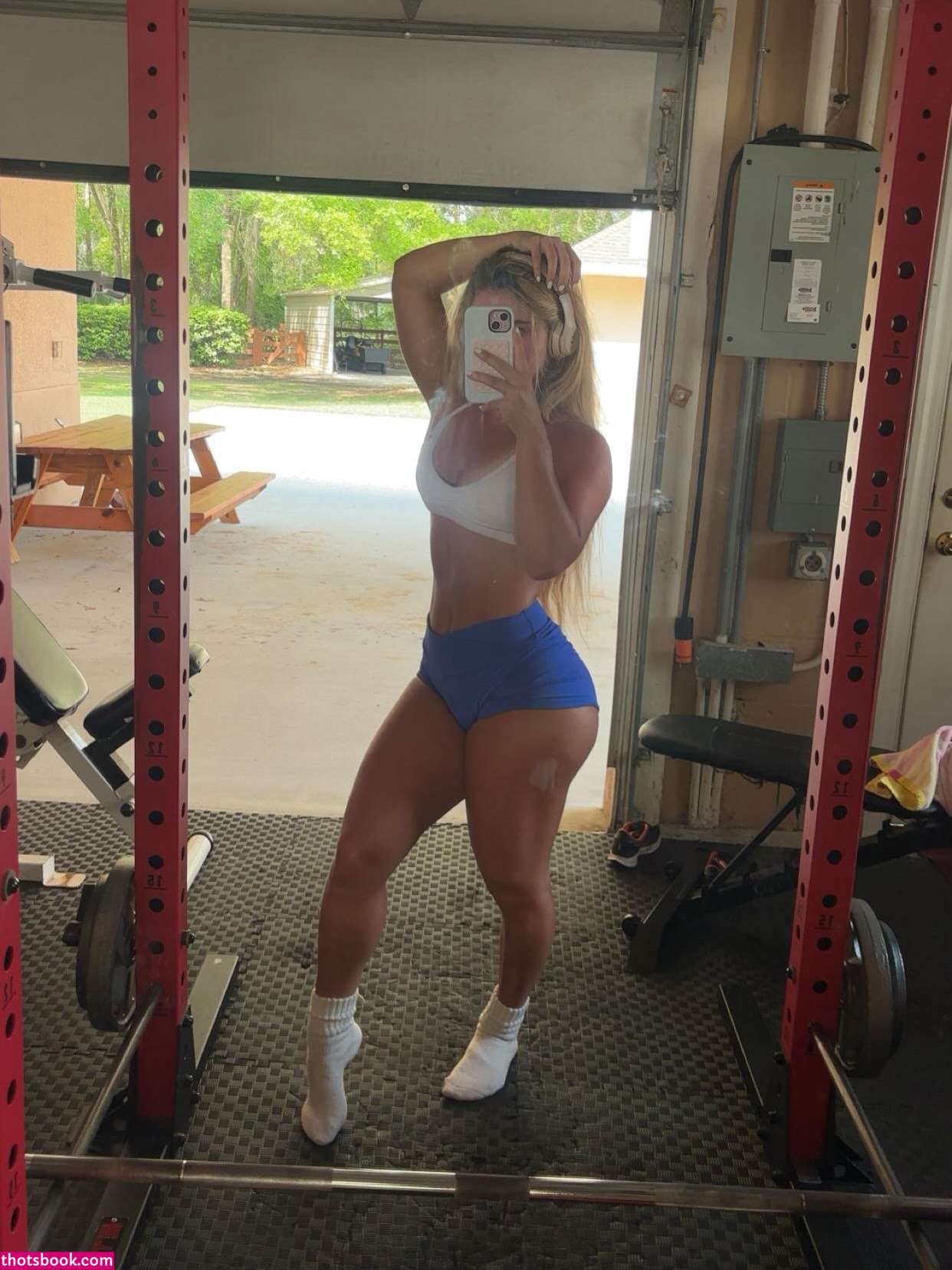 Allie Brink Photo #16