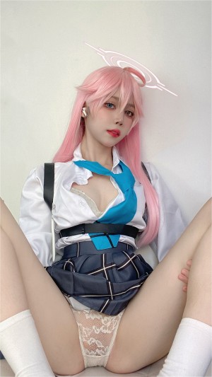 Darinn Chan Photo #4