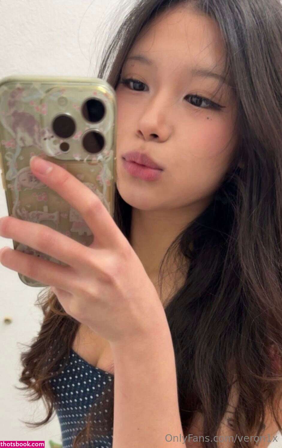 Veronica Yeoh Photo #9