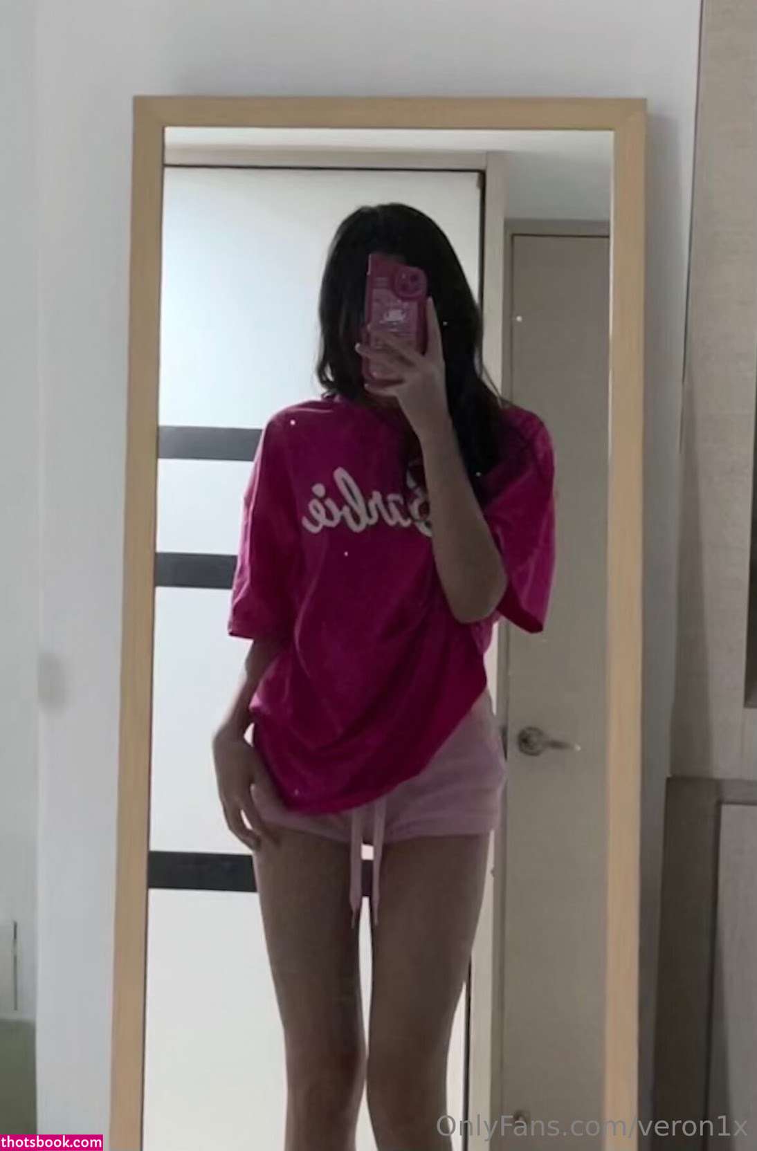 Veronica Yeoh Photo #16