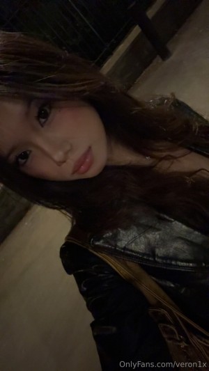 Veronica Yeoh Photo #11