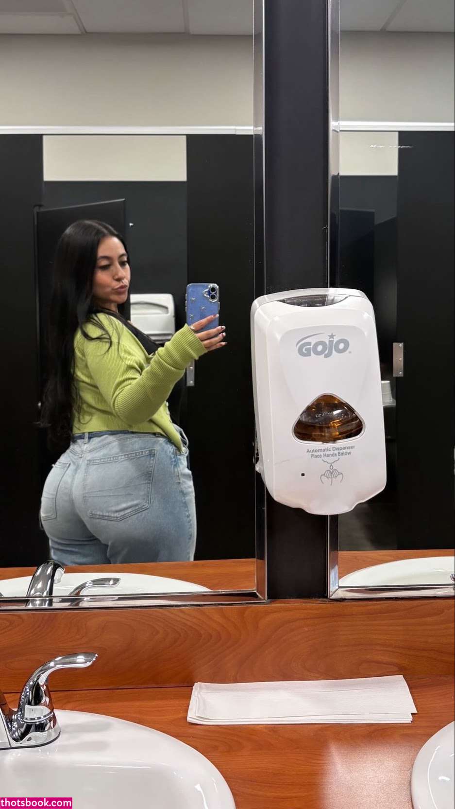 Breanaborja Photo #2