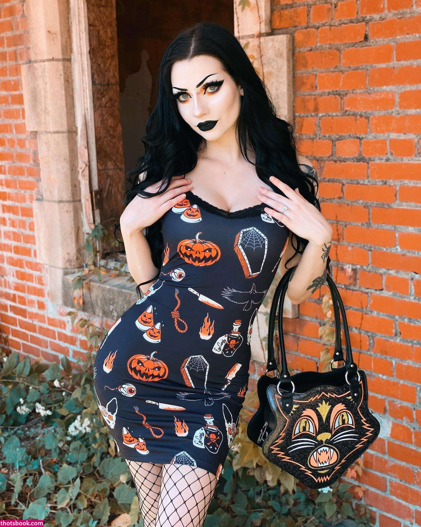 dahliawitch Photo #39