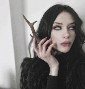 Gina Iacob Photo #20