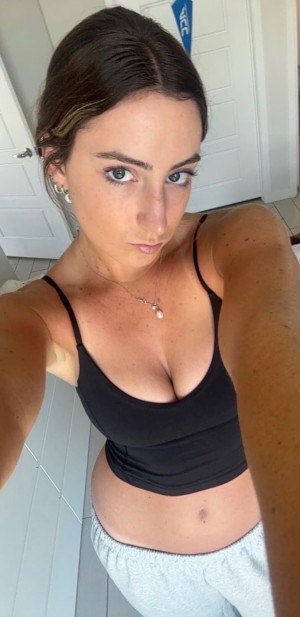 Makayla Sellars Photo #5