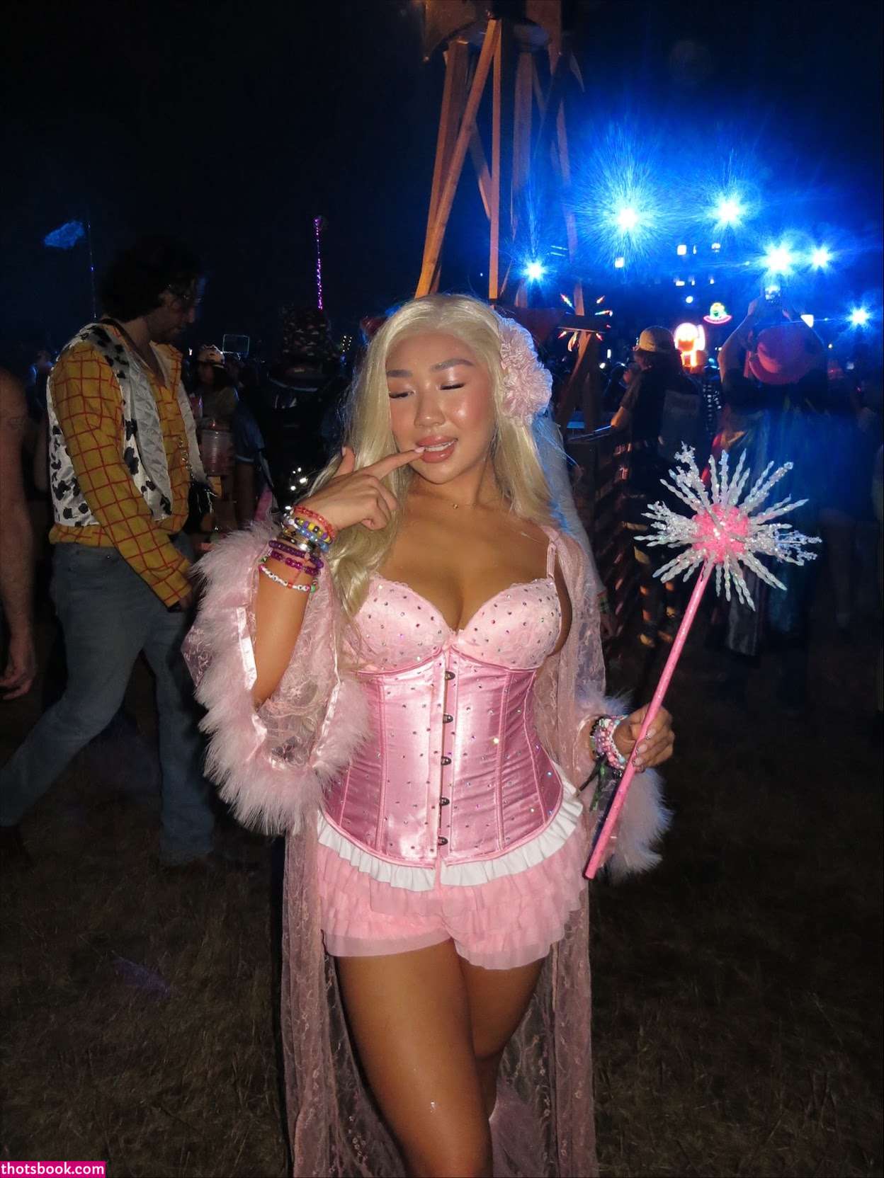 cathyvlive Photo #16