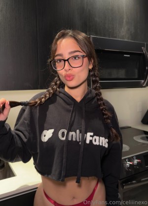 Celiiinexo Photo #17