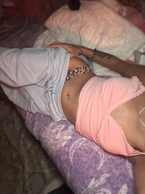 Ethersunwitch Photo #18