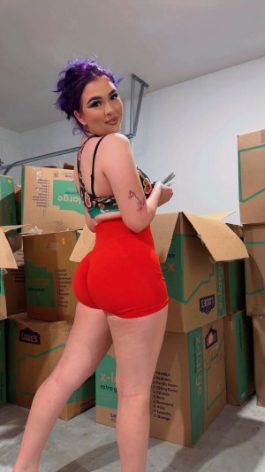 Mary Liven Photo #11