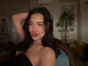 Rebecca Parziale Photo #7