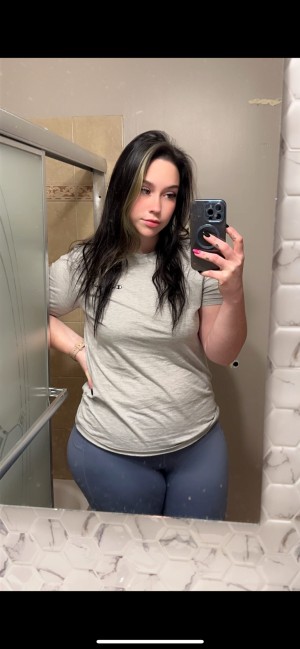 Sweetsami828 Photo #3