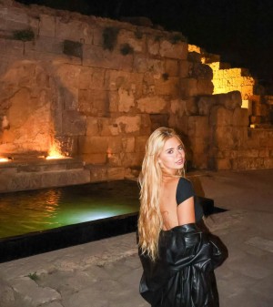 Yarin Luvich Photo #5