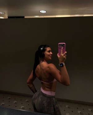 kingv0nstan Photo #7