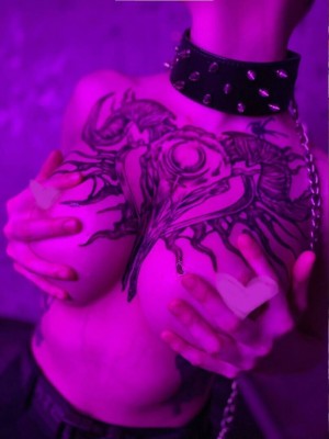 Louna Cerberus Photo #20