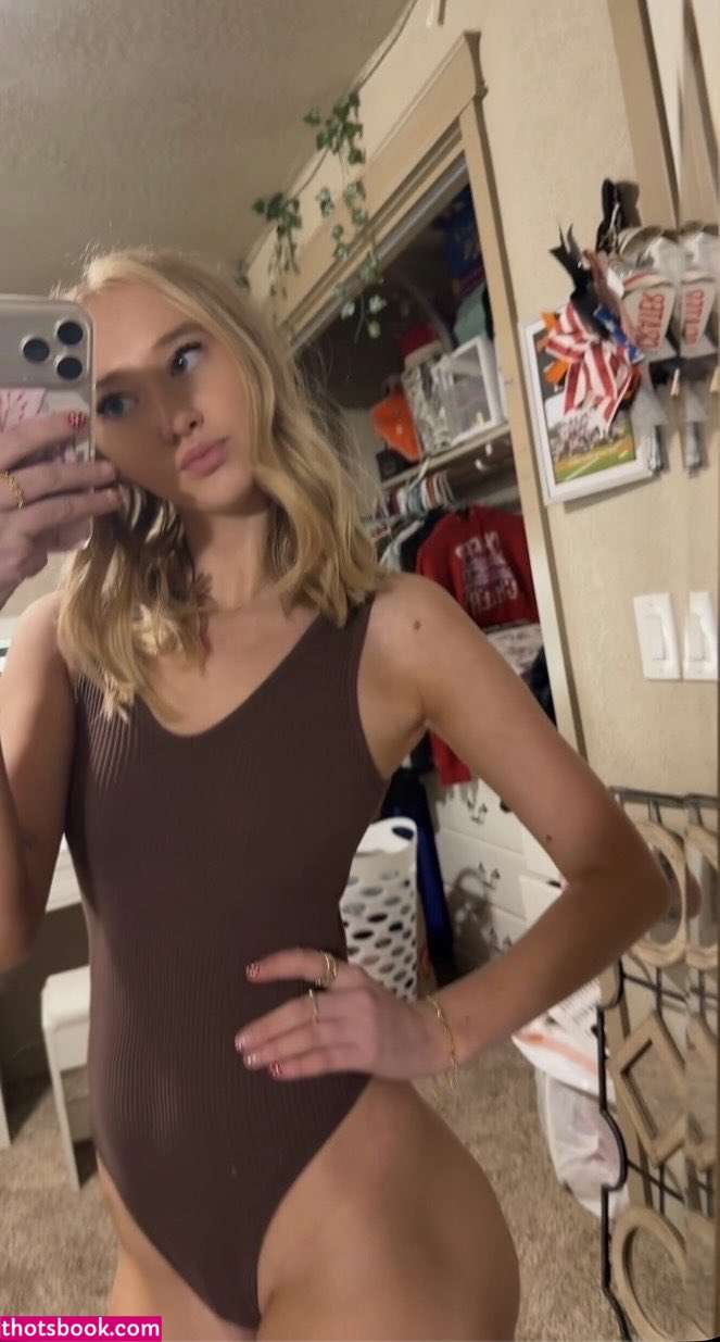 Marissa Storme Photo #15