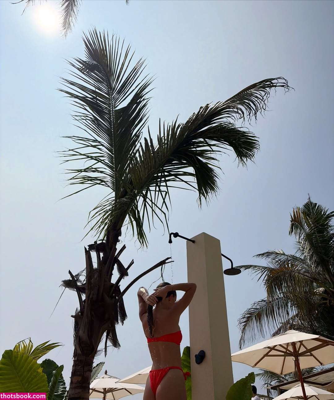 Roza Tomkiewicz Photo #7