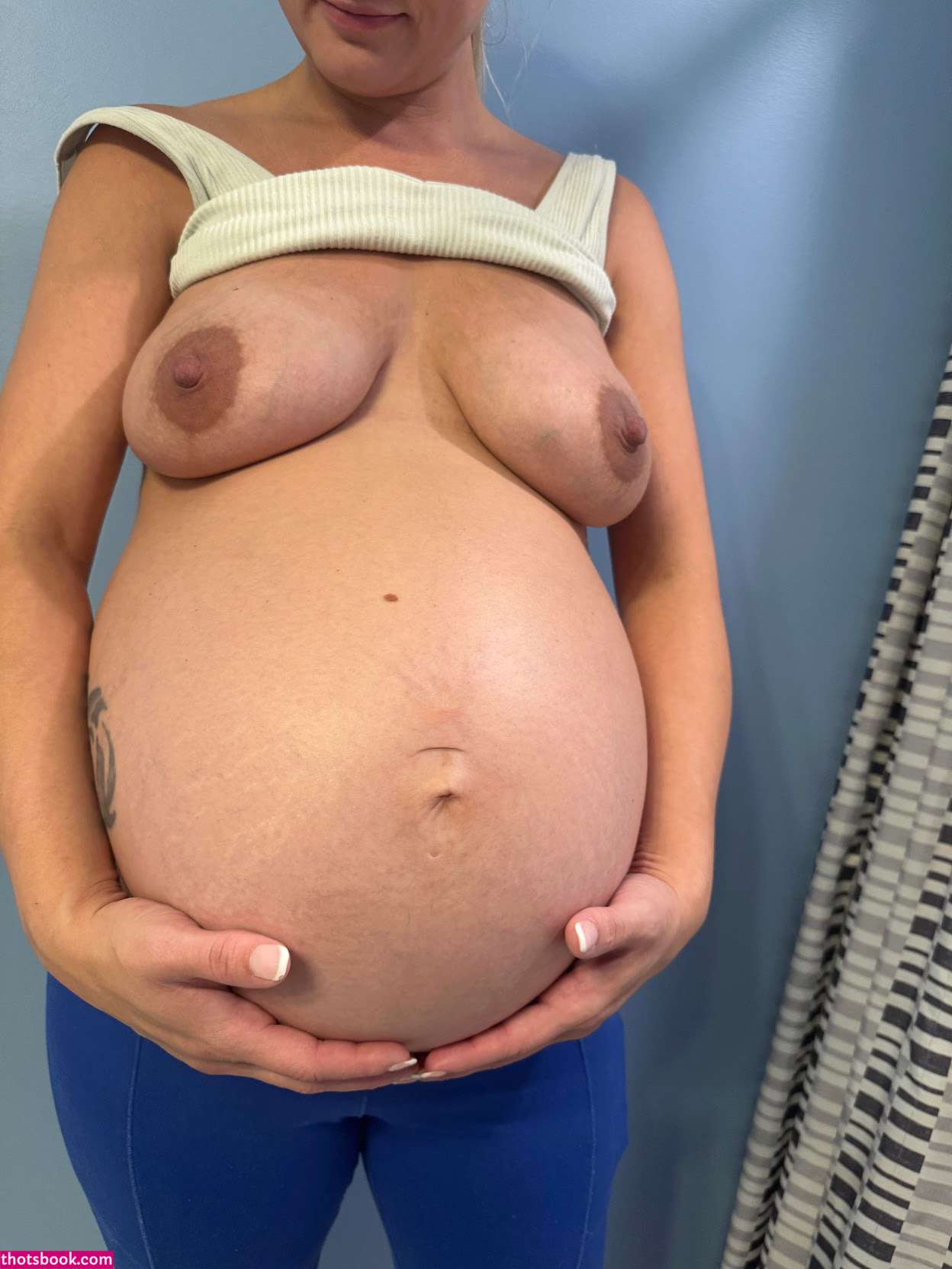 Savannah Austin Photo #5