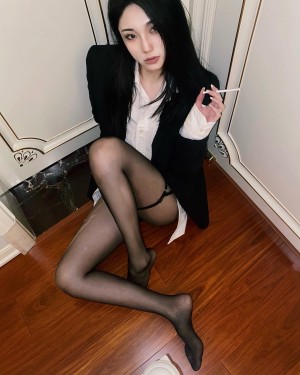 yingorr0121 Photo #7