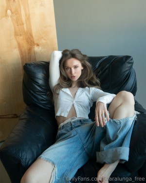 Anna Tsaralunga Photo #180