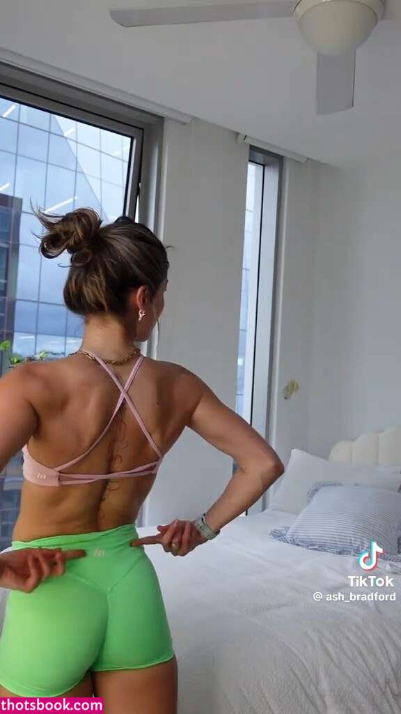 Ash Bradford Photo #4