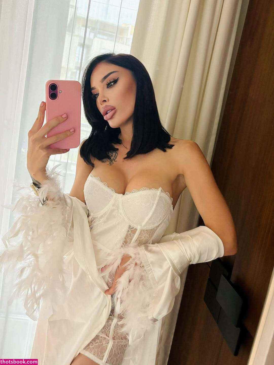 Luiza Staikovska Photo #3