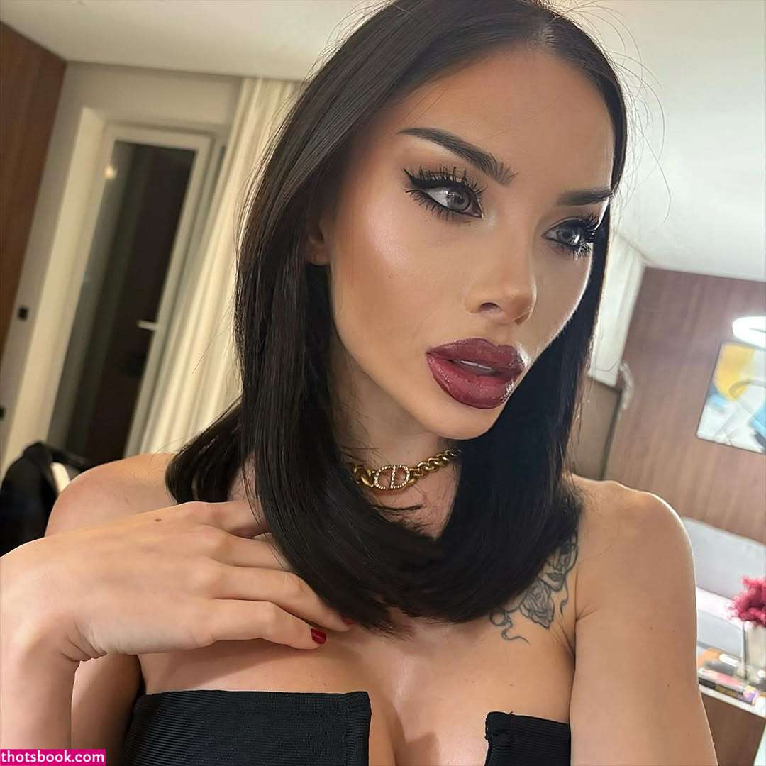 Luiza Staikovska Photo #5