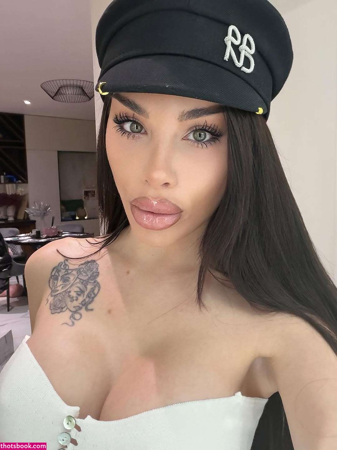 Luiza Staikovska Photo #21