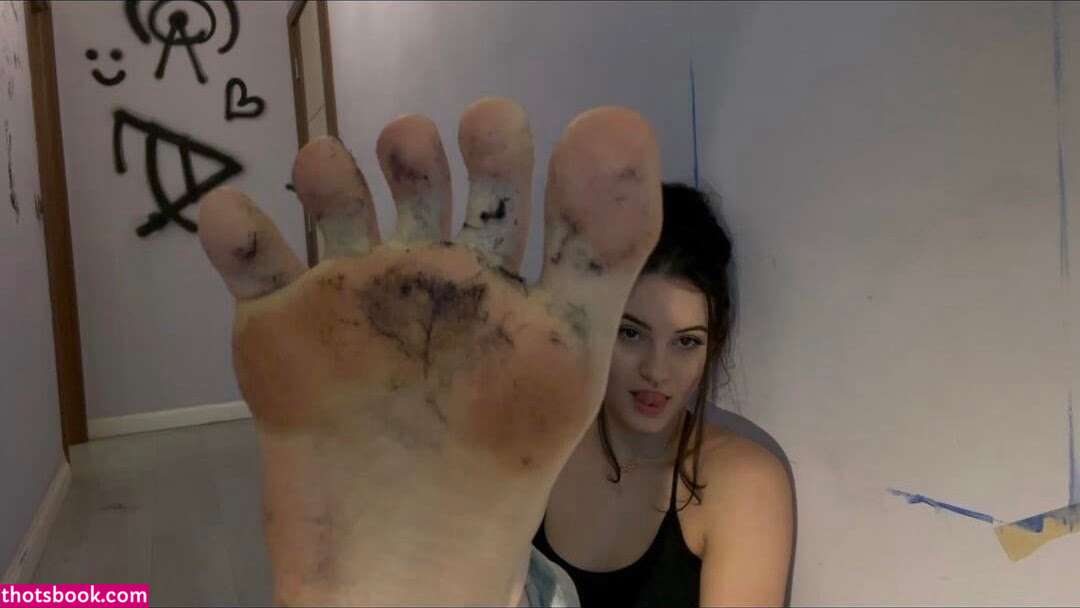 Problem4tic33 Photo #1