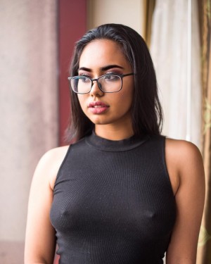 Maureenmanisha Photo #15