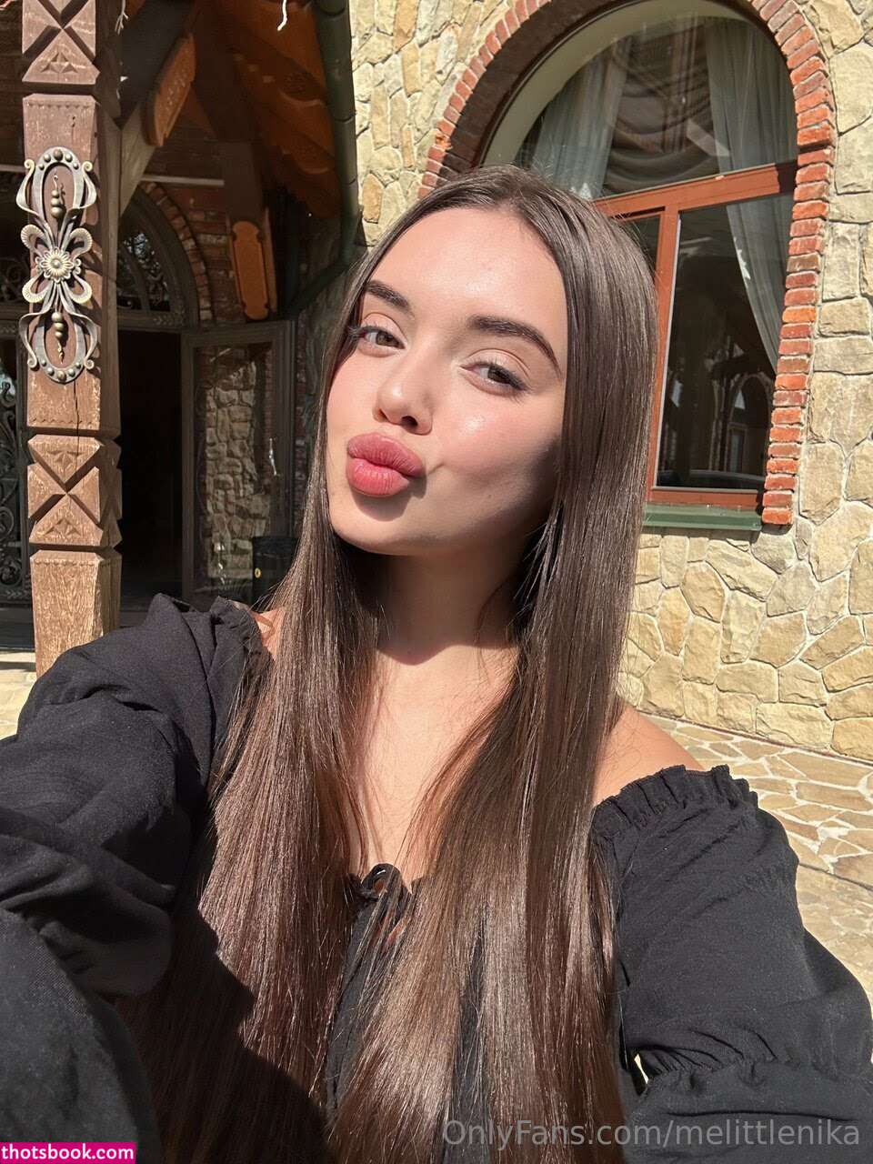 melittlenika Photo #5