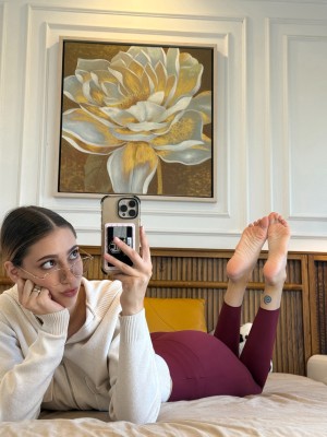 Nikol Synn Photo #29