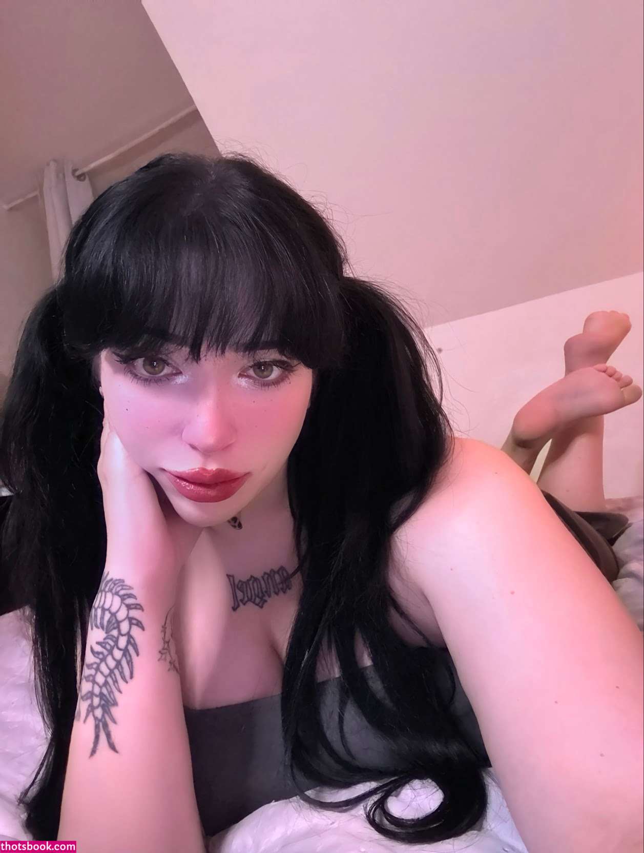 submittocatlady Photo #9