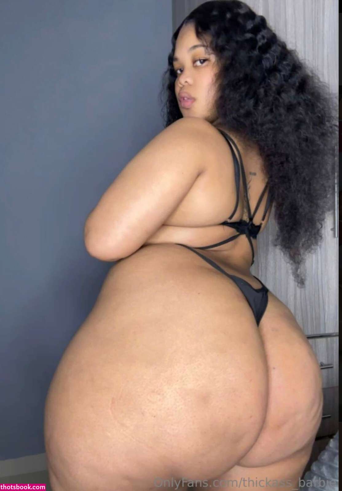 Thickass Barbie Photo #5