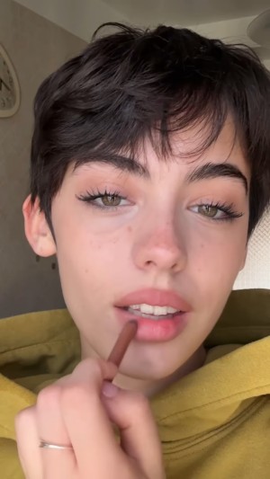 agataisokay Photo #16