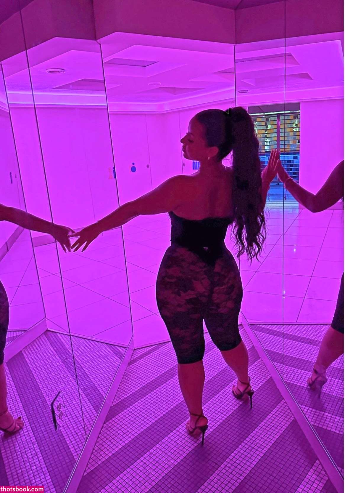 Aleah Brown Photo #22