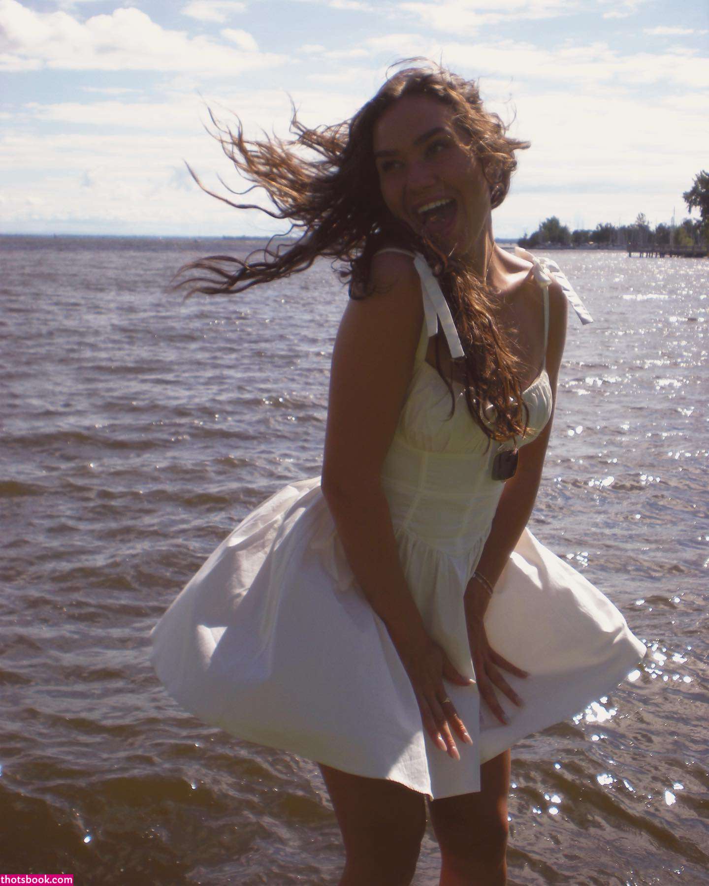 Courtney Sarault Photo #5