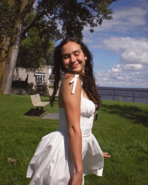 Courtney Sarault Photo #9