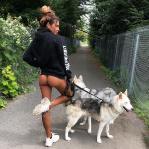 Elisabeth Rioux Photo #39