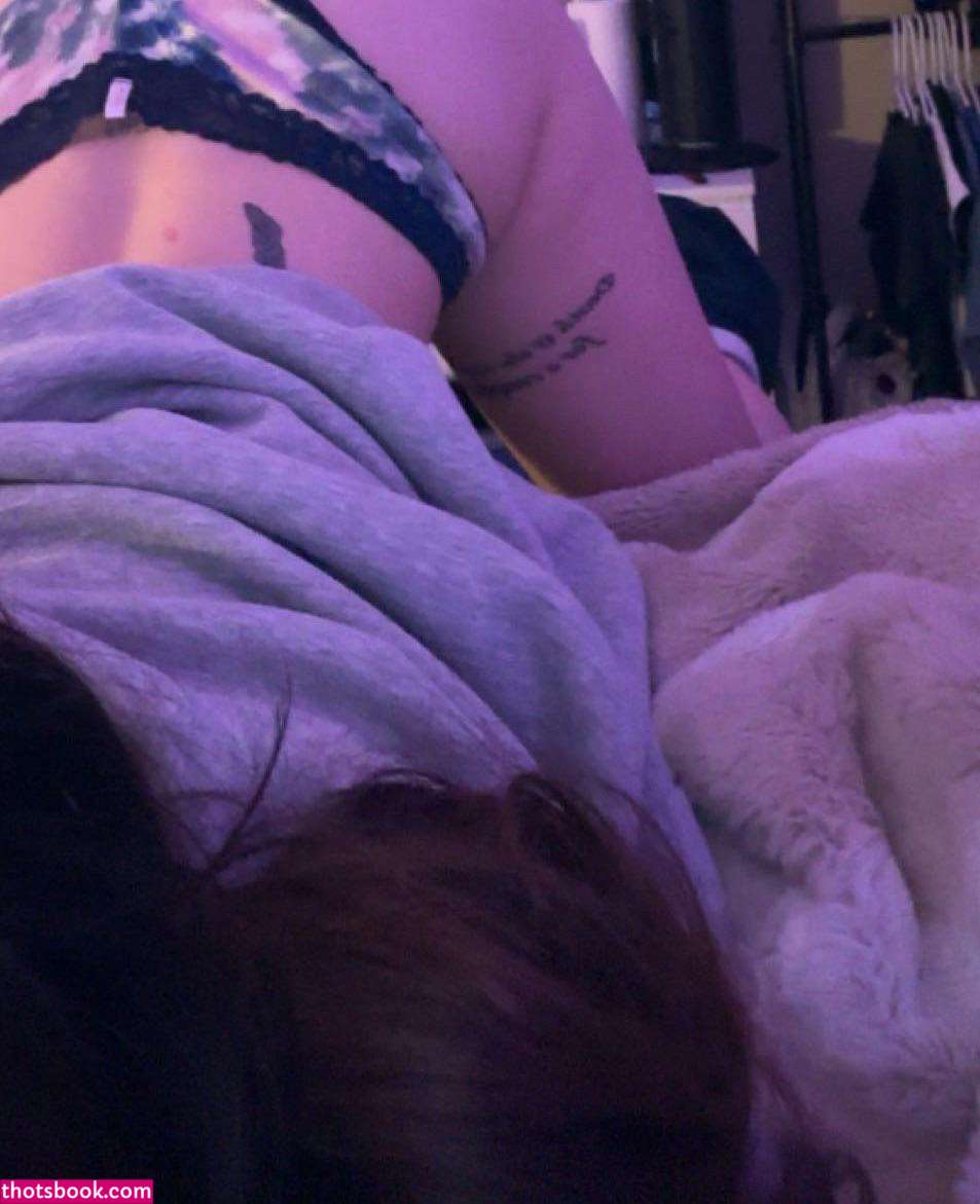 kyliecherryxo Photo #9