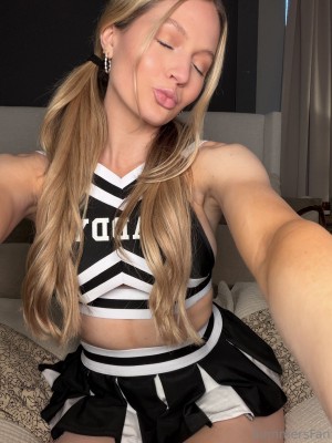 Summer Lynn Hart Photo #281