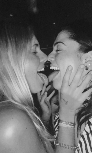 Alba Debarco Post #1