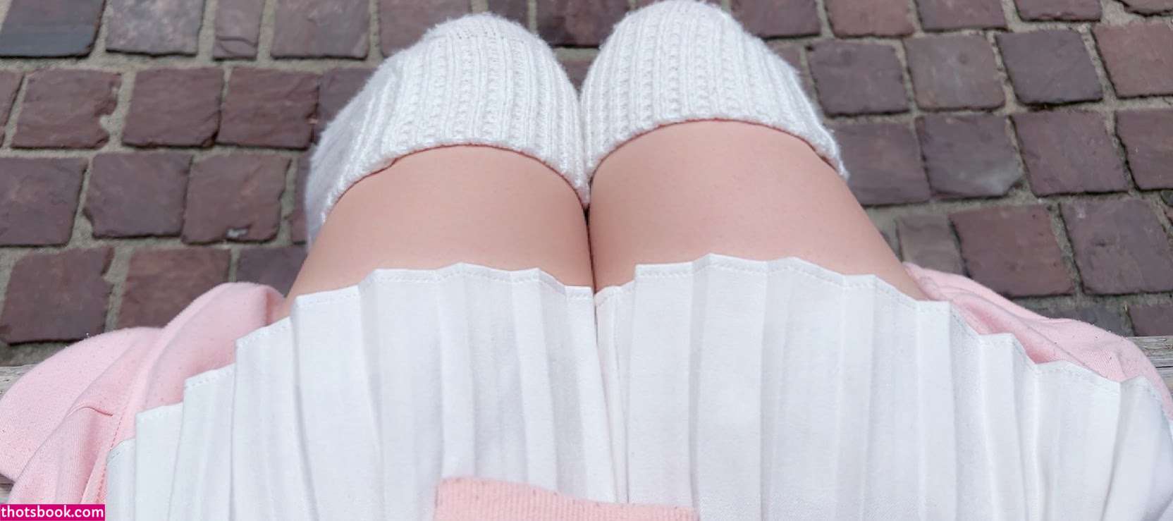 blushingsora Photo #4