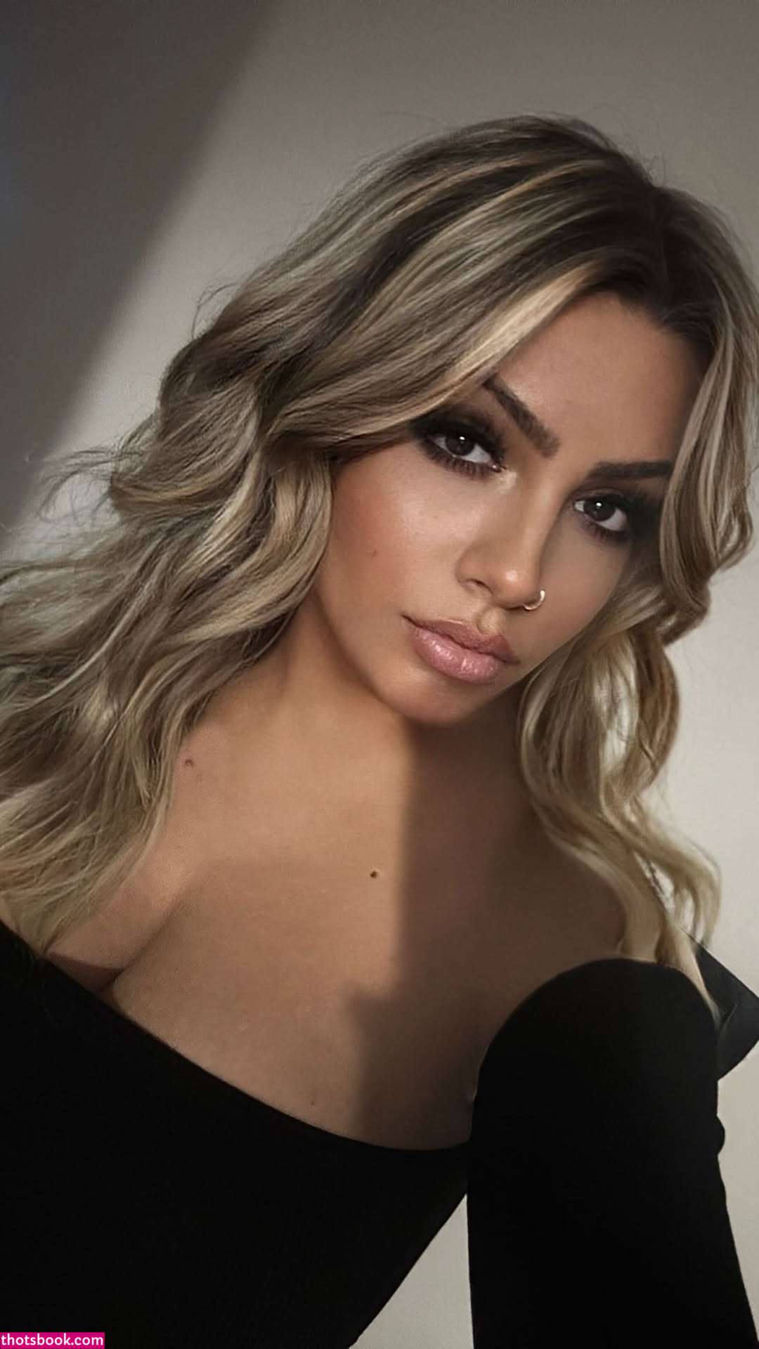 Iamsamvela Photo #13