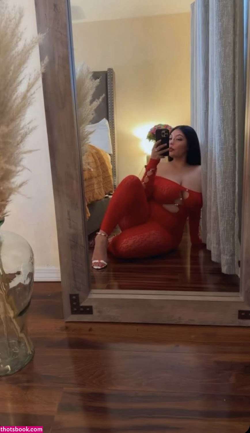 Jaszygoddess Photo #13