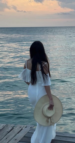 Chelsieelf Photo #15